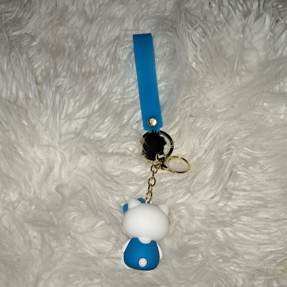 Hello kitty Blue Keychain. - Picture 3 of 3